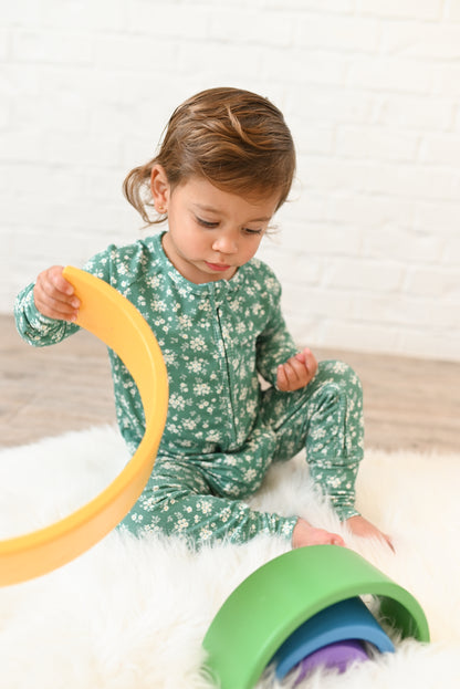 Green Daisy Ribbed Zip Pajamas