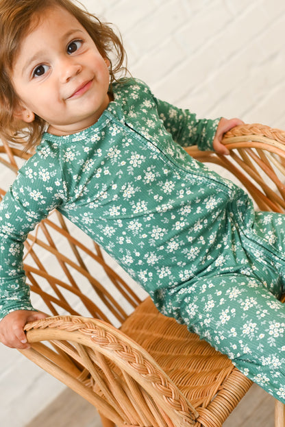 Green Daisy Ribbed Zip Pajamas