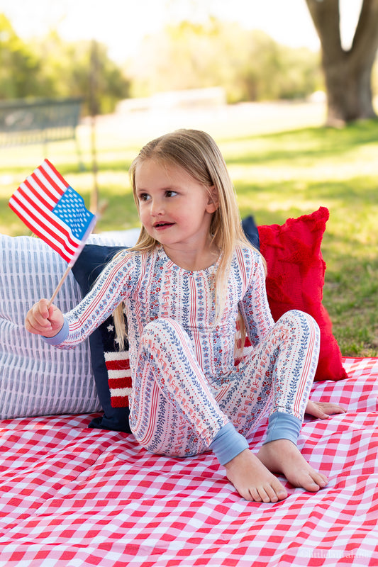 Patriotic Posies Two-Piece Set