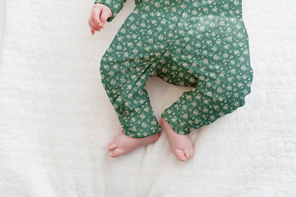 Green Daisy Ribbed Zip Pajamas