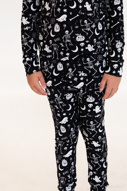 Skeleton Party Black & White Halloween Bamboo Two-Piece Pajamas